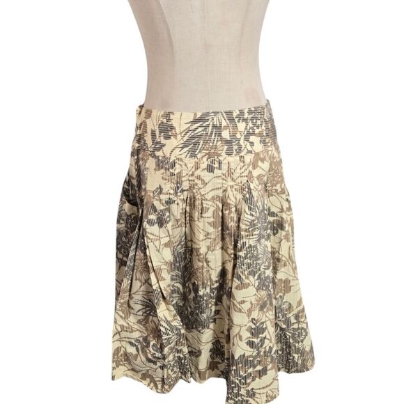 Willi Smith Cream and Brown Pleated Patterned Circle Skirt - Picture 4 of 5